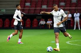 量的加入而 量的加入而